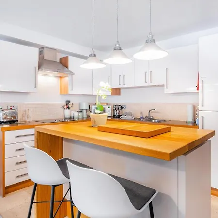 2 Bed In Oc-lr024 * Windermere