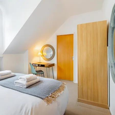 Prázdninový dům 2 Bed In Oc-lr024